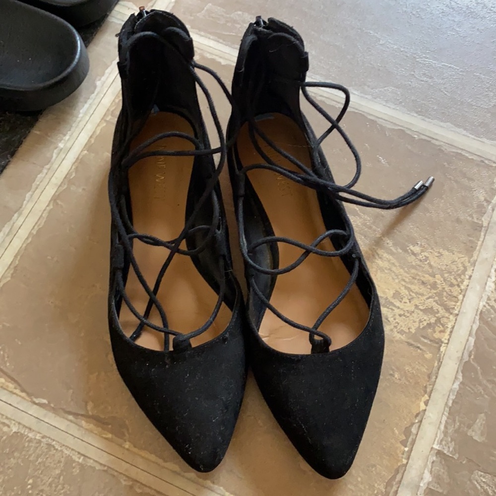 Point toe flats - Picture 2 of 4